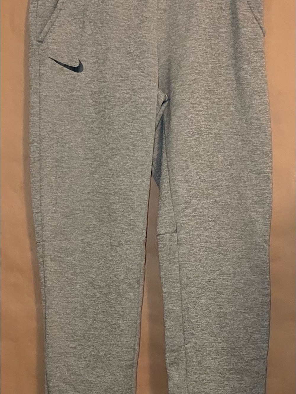 Nike Dri-FIT Men's Gray Fleece Lined Jogger Sweatpants
